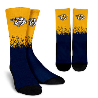 Exquisite Fabulous Pattern Little Pieces Nashville Predators Crew Socks