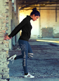 Through Great Logo Spread Body Striped Circle Detroit Tigers Leggings