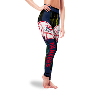 Mysterious Smoke Colors New York Yankees Leggings