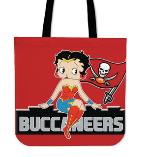Wonder Betty Boop Tampa Bay Buccaneers Tote Bags