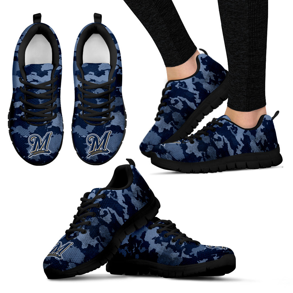 Arches Top Fabulous Camouflage Background Milwaukee Brewers Sneakers