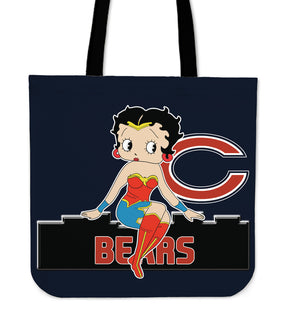 Wonder Betty Boop Chicago Bears Tote Bags