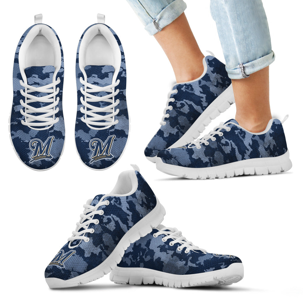 Arches Top Fabulous Camouflage Background Milwaukee Brewers Sneakers