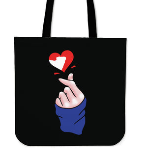 Heart Shape Pug Tote Bags