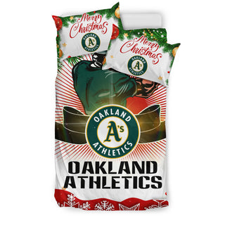 Funny Gift Shop Merry Christmas Oakland Athletics Bedding Sets