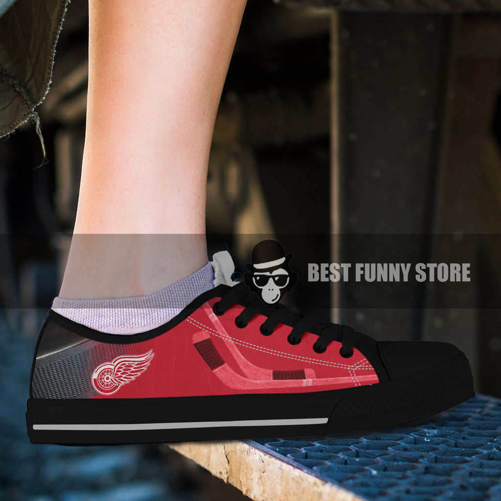 Artistic Scratch Of Detroit Red Wings Low Top Shoes