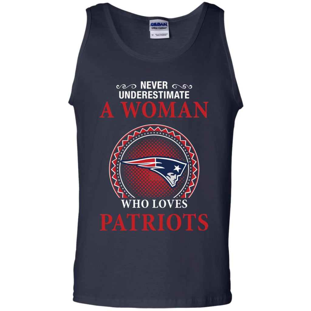 Never Underestimate A Woman Who Loves New England Patriots Sweaters