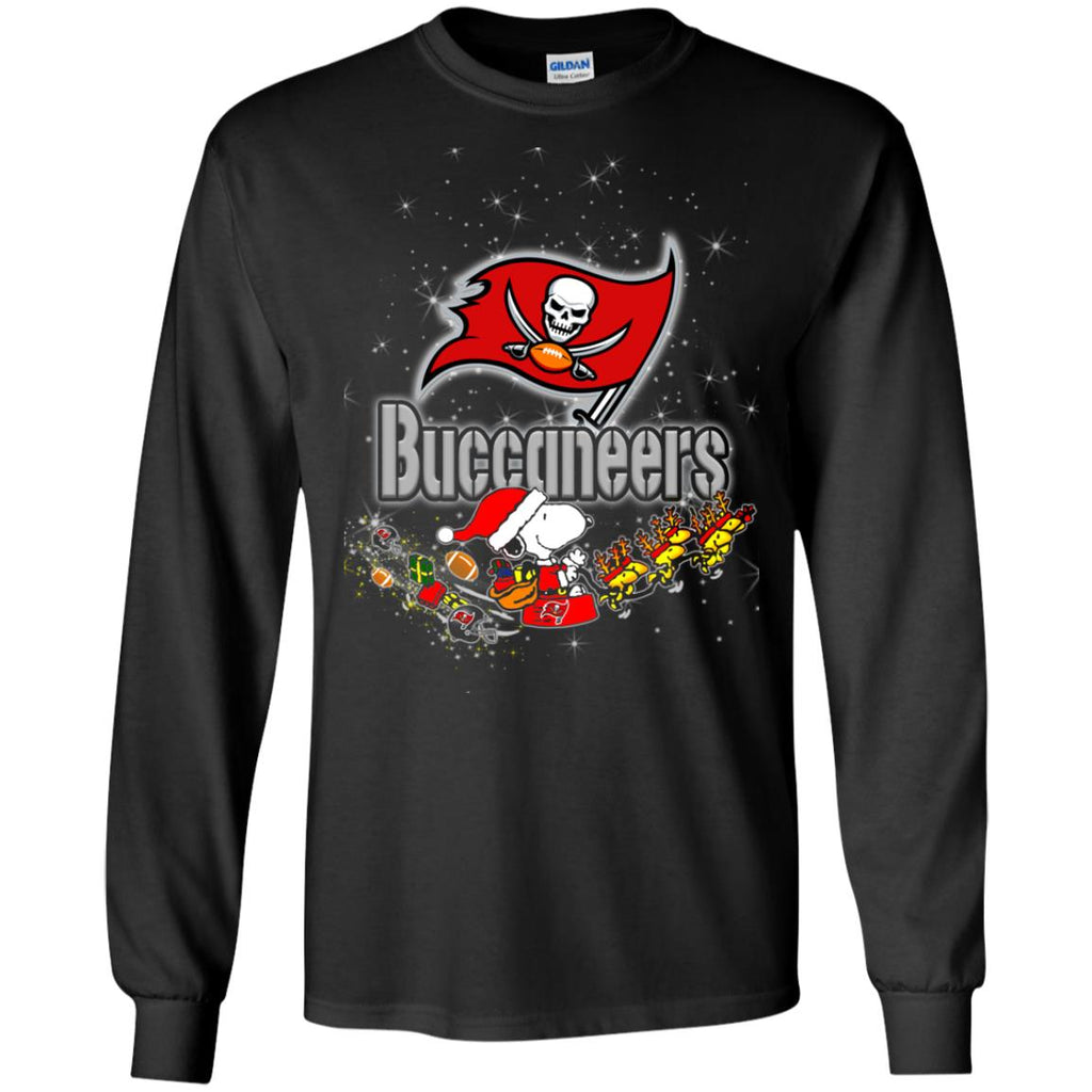 Snoopy Christmas Tampa Bay Buccaneers T Shirts