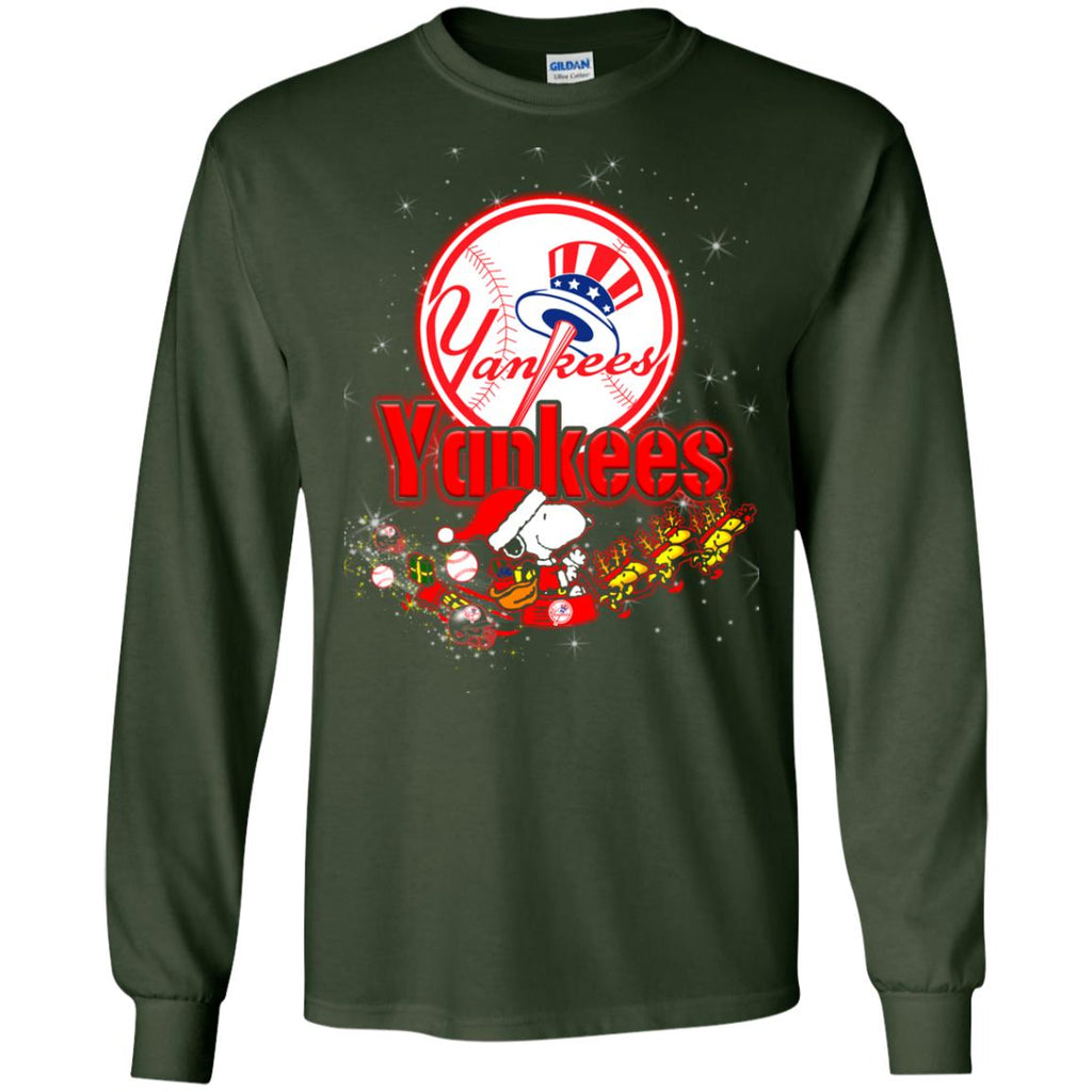 Snoopy Christmas New York Yankees T Shirts